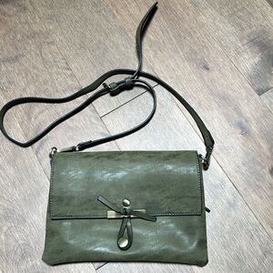 Small bag with adjustable strap